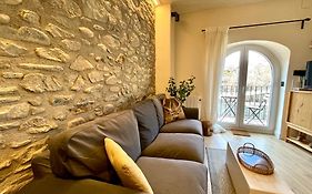 Apartamento Colgante Al Rio Con Vistas Al Puente